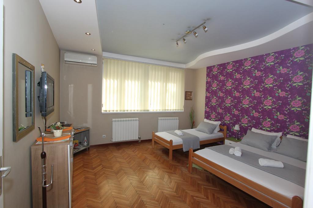 Sneki Apartment Belgrado Exterior foto